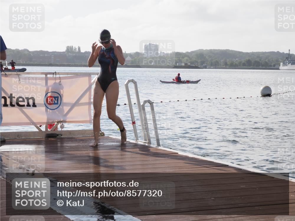 17.08.2025 - KN Förde Triathlon 2025 KatJ http://msf.ph/oto/8577320 17.08.2025 09:16:40 Schwimmen 144, 172, 176, 144, 160, 172, 176 meine-sportfotos.de