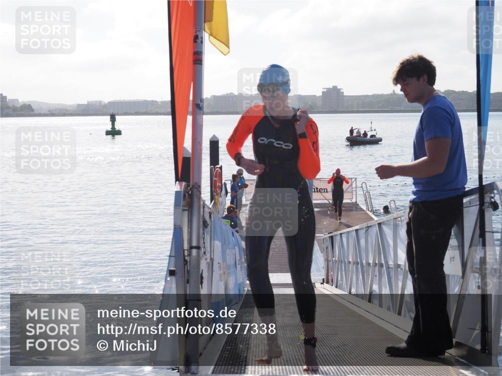 17.08.2025 - KN Förde Triathlon 2025 MichiJ http://msf.ph/oto/8577338 17.08.2025 09:13:37 Schwimmen 135, 148, 198, 138, 148, 151 meine-sportfotos.de