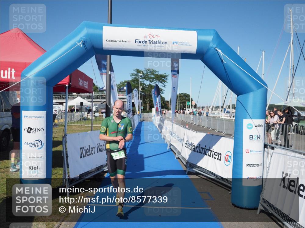 17.08.2025 - KN Förde Triathlon 2025 MichiJ http://msf.ph/oto/8577339 17.08.2025 16:05:17 Laufen 35 meine-sportfotos.de