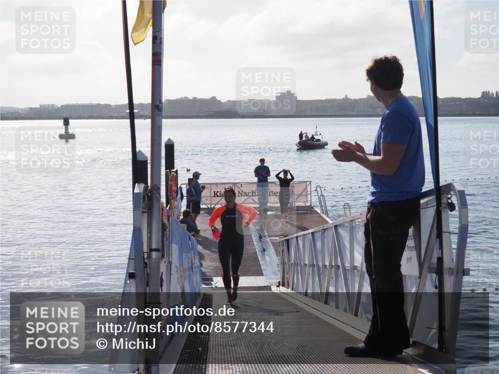 17.08.2025 - KN Förde Triathlon 2025 MichiJ http://msf.ph/oto/8577344 17.08.2025 09:13:44 Schwimmen 138, 148, 138, 151 meine-sportfotos.de