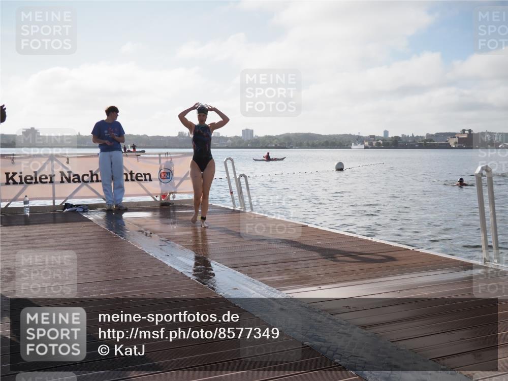 17.08.2025 - KN Förde Triathlon 2025 KatJ http://msf.ph/oto/8577349 17.08.2025 09:16:41 Schwimmen 144, 172, 176, 144, 160, 172, 176 meine-sportfotos.de