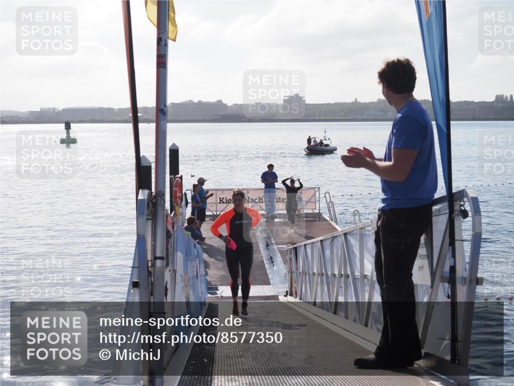 17.08.2025 - KN Förde Triathlon 2025 MichiJ http://msf.ph/oto/8577350 17.08.2025 09:13:44 Schwimmen 138, 148, 138, 151 meine-sportfotos.de