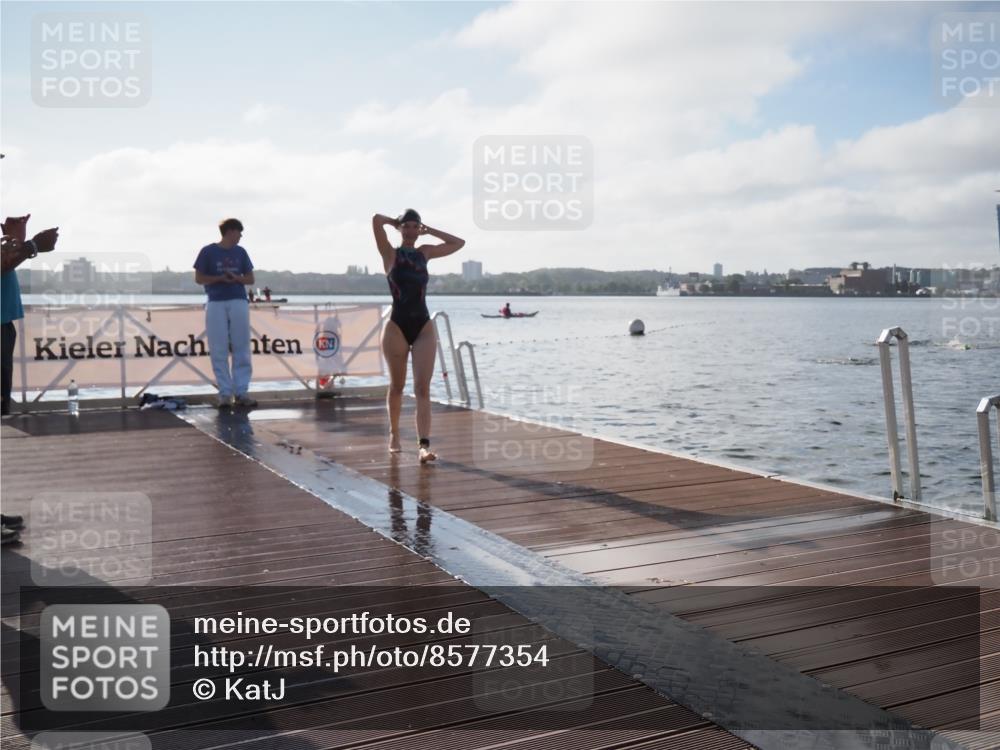 17.08.2025 - KN Förde Triathlon 2025 KatJ http://msf.ph/oto/8577354 17.08.2025 09:16:42 Schwimmen 144, 172, 176, 144, 160, 172, 176 meine-sportfotos.de