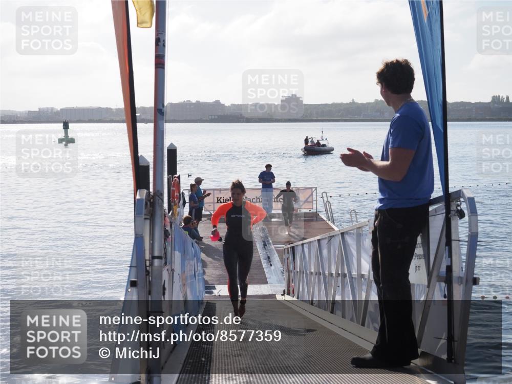 17.08.2025 - KN Förde Triathlon 2025 MichiJ http://msf.ph/oto/8577359 17.08.2025 09:13:45 Schwimmen 138, 148, 138, 151 meine-sportfotos.de