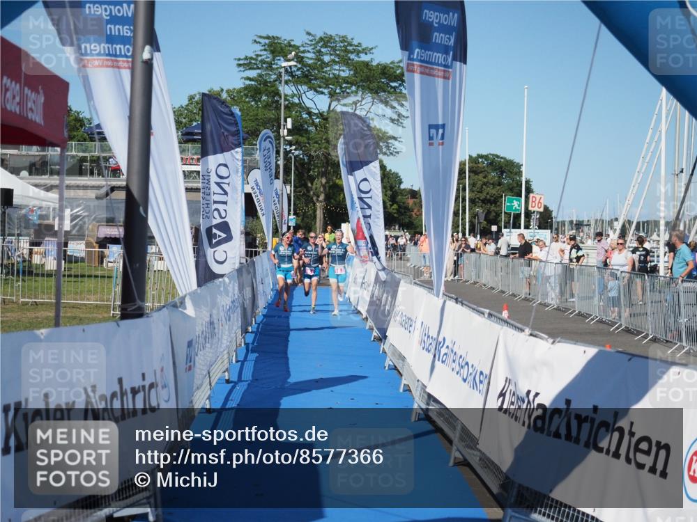 17.08.2025 - KN Förde Triathlon 2025 MichiJ http://msf.ph/oto/8577366 17.08.2025 16:11:16 Laufen  meine-sportfotos.de