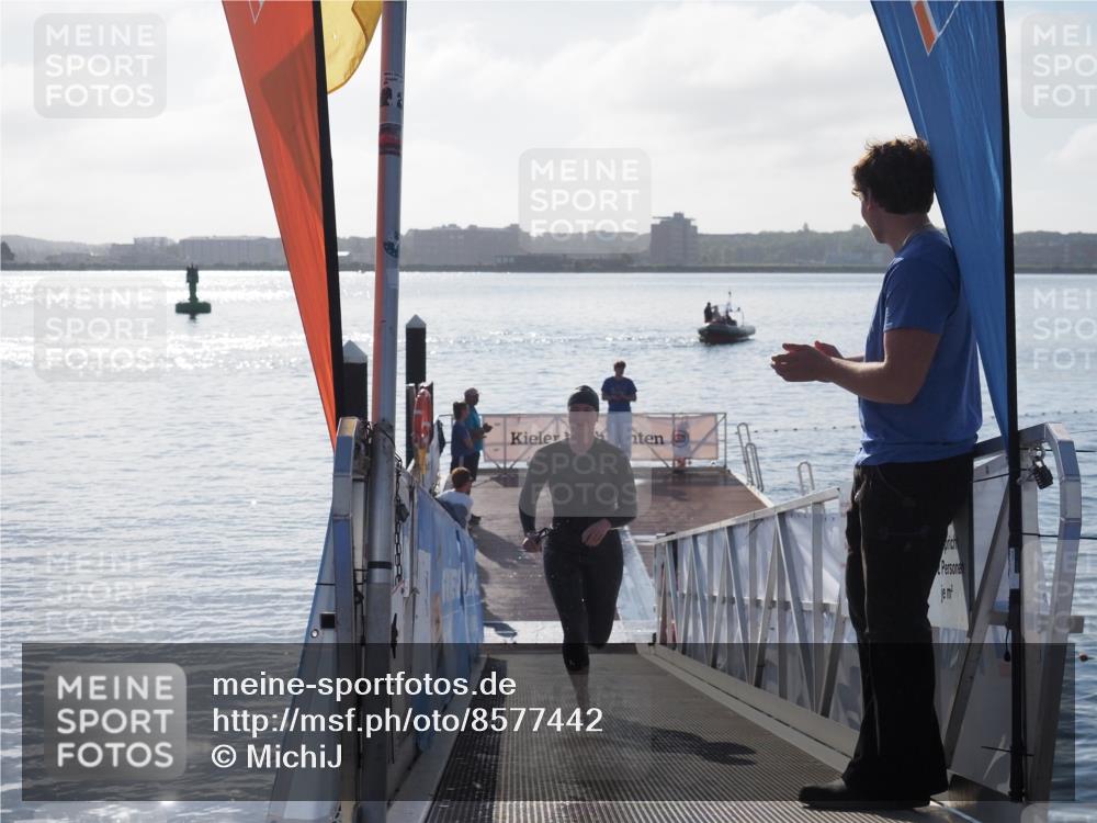 17.08.2025 - KN Förde Triathlon 2025 MichiJ http://msf.ph/oto/8577442 17.08.2025 09:13:51 Schwimmen 138, 151, 151 meine-sportfotos.de