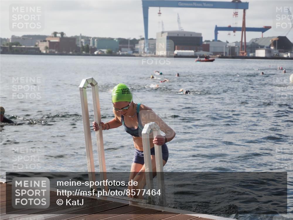 17.08.2025 - KN Förde Triathlon 2025 KatJ http://msf.ph/oto/8577464 17.08.2025 09:17:11 Schwimmen 158, 169, 204, 158, 169, 204 meine-sportfotos.de