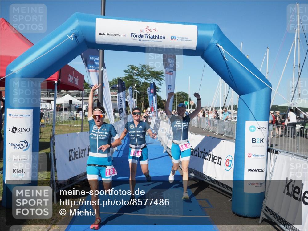 17.08.2025 - KN Förde Triathlon 2025 MichiJ http://msf.ph/oto/8577486 17.08.2025 16:11:23 Laufen 18, 22 meine-sportfotos.de