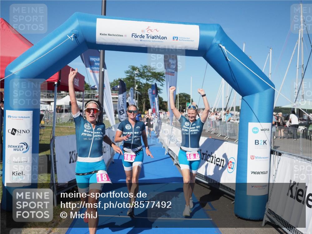 17.08.2025 - KN Förde Triathlon 2025 MichiJ http://msf.ph/oto/8577492 17.08.2025 16:11:23 Laufen 18, 22 meine-sportfotos.de