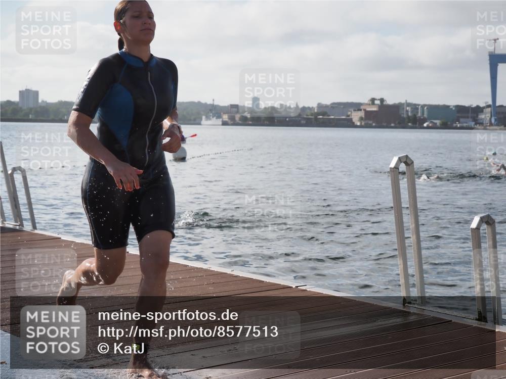17.08.2025 - KN Förde Triathlon 2025 KatJ http://msf.ph/oto/8577513 17.08.2025 09:17:15 Schwimmen 169, 204, 158, 169, 204 meine-sportfotos.de
