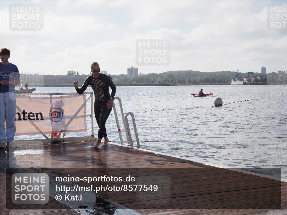 17.08.2025 - KN Förde Triathlon 2025 KatJ http://msf.ph/oto/8577549 17.08.2025 09:17:24 Schwimmen 177, 181, 169, 177, 181, 204 meine-sportfotos.de