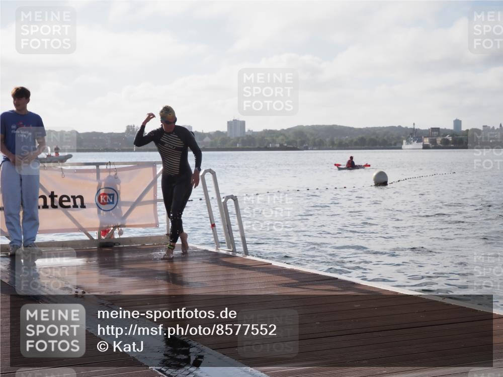 17.08.2025 - KN Förde Triathlon 2025 KatJ http://msf.ph/oto/8577552 17.08.2025 09:17:24 Schwimmen 177, 181, 169, 177, 181, 204 meine-sportfotos.de