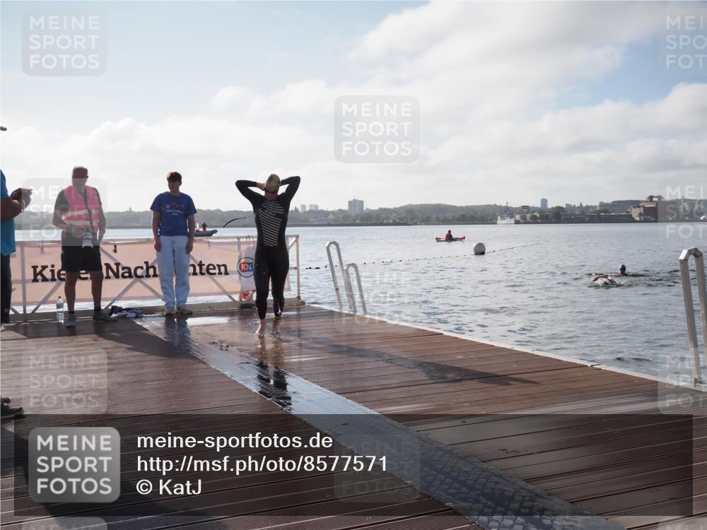 17.08.2025 - KN Förde Triathlon 2025 KatJ http://msf.ph/oto/8577571 17.08.2025 09:17:25 Schwimmen 177, 181, 169, 177, 181, 204 meine-sportfotos.de