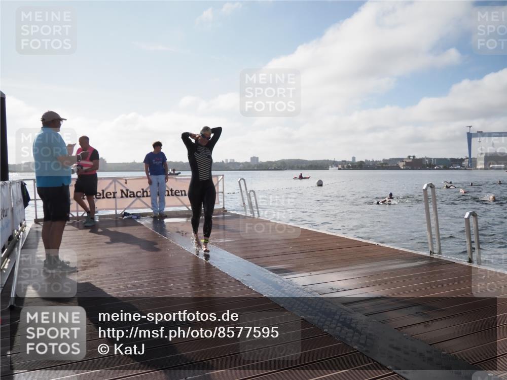 17.08.2025 - KN Förde Triathlon 2025 KatJ http://msf.ph/oto/8577595 17.08.2025 09:17:26 Schwimmen 177, 181, 169, 177, 181 meine-sportfotos.de