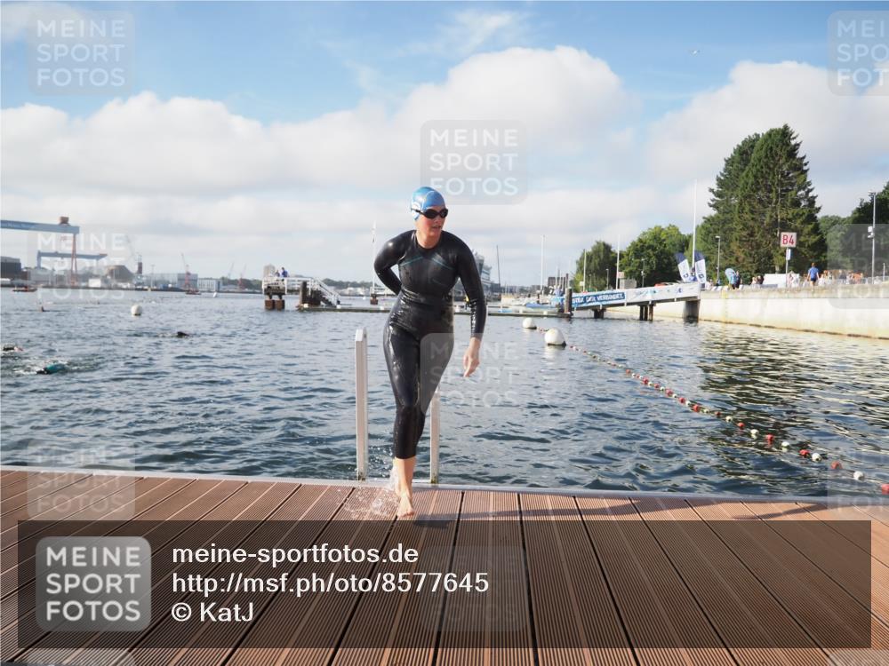 17.08.2025 - KN Förde Triathlon 2025 KatJ http://msf.ph/oto/8577645 17.08.2025 09:17:30 Schwimmen 177, 181, 177, 181 meine-sportfotos.de