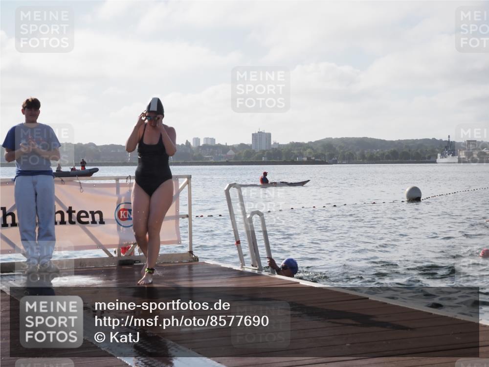 17.08.2025 - KN Förde Triathlon 2025 KatJ http://msf.ph/oto/8577690 17.08.2025 09:17:41 Schwimmen 161, 167, 170, 180, 167, 170, 181 meine-sportfotos.de