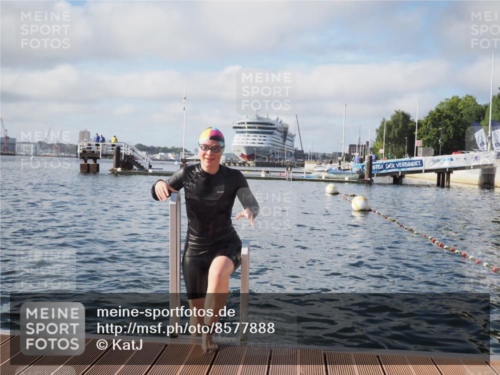 17.08.2025 - KN Förde Triathlon 2025 KatJ http://msf.ph/oto/8577888 17.08.2025 09:18:01 Schwimmen 175, 182, 189, 254, 161, 175, 180, 182, 189 meine-sportfotos.de