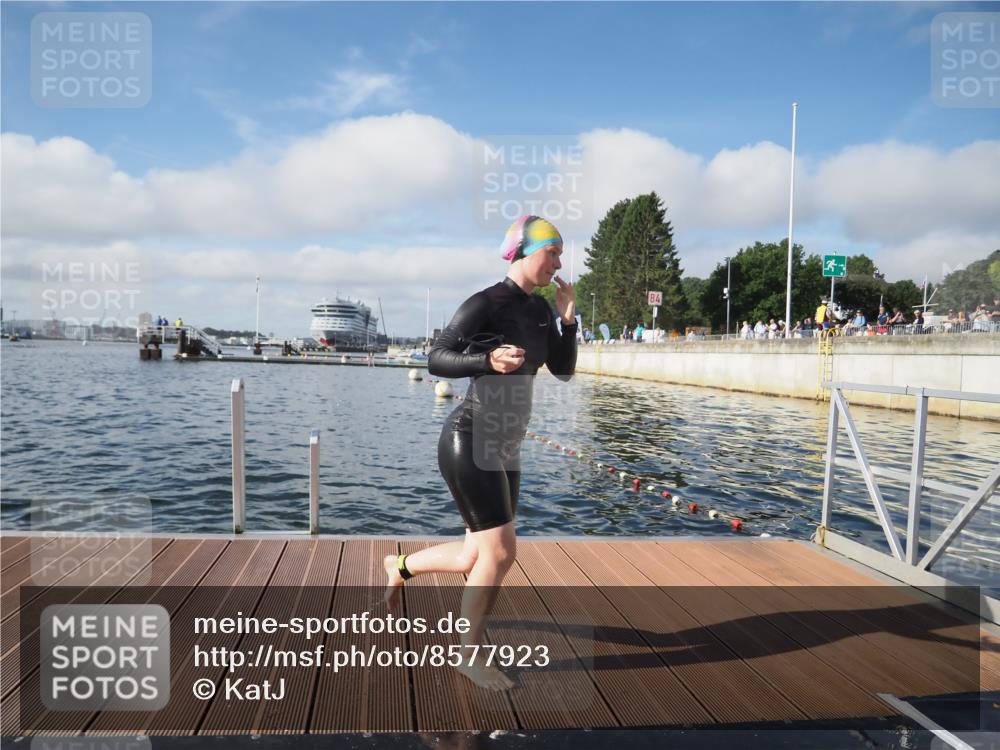 17.08.2025 - KN Förde Triathlon 2025 KatJ http://msf.ph/oto/8577923 17.08.2025 09:18:03 Schwimmen 175, 182, 189, 254, 161, 175, 180, 182, 189, 254 meine-sportfotos.de