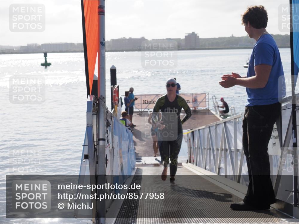 17.08.2025 - KN Förde Triathlon 2025 MichiJ http://msf.ph/oto/8577958 17.08.2025 09:15:10 Schwimmen 133, 147, 152, 159, 143, 145, 147 meine-sportfotos.de