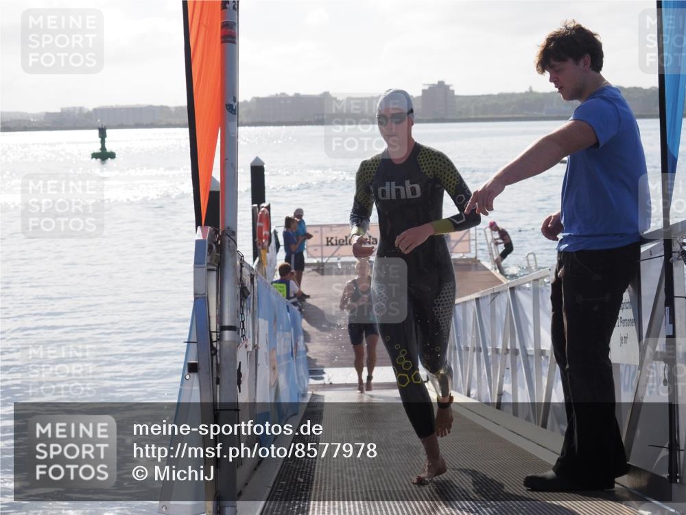 17.08.2025 - KN Förde Triathlon 2025 MichiJ http://msf.ph/oto/8577978 17.08.2025 09:15:11 Schwimmen 133, 145, 147, 152, 143, 145, 147 meine-sportfotos.de