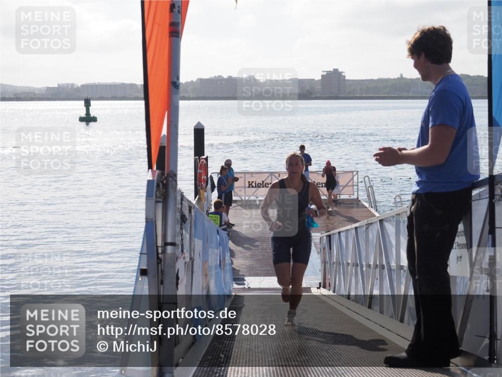 17.08.2025 - KN Förde Triathlon 2025 MichiJ http://msf.ph/oto/8578028 17.08.2025 09:15:13 Schwimmen 133, 145, 147, 152, 143, 145, 147 meine-sportfotos.de