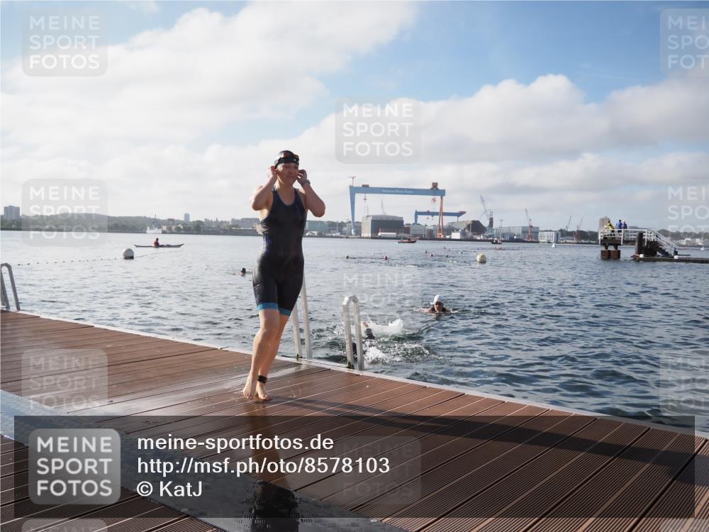 17.08.2025 - KN Förde Triathlon 2025 KatJ http://msf.ph/oto/8578103 17.08.2025 09:18:24 Schwimmen 174, 185, 192, 174, 185, 192 meine-sportfotos.de