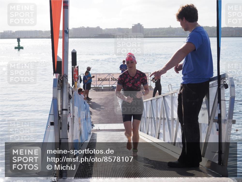 17.08.2025 - KN Förde Triathlon 2025 MichiJ http://msf.ph/oto/8578107 17.08.2025 09:15:22 Schwimmen 143, 145, 147, 141, 143, 149 meine-sportfotos.de