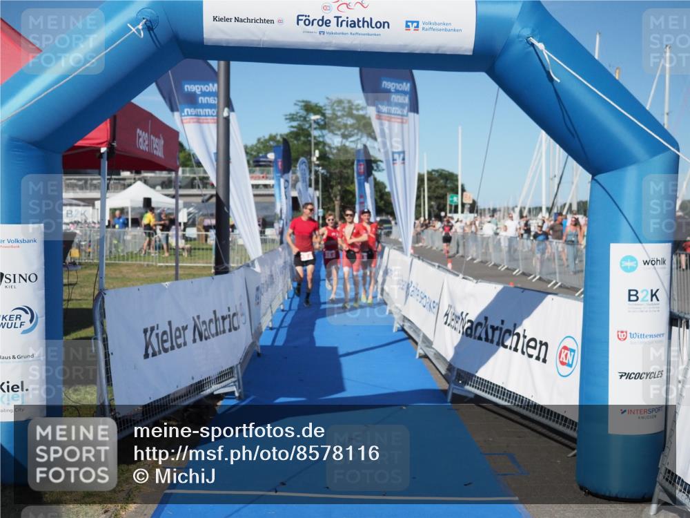 17.08.2025 - KN Förde Triathlon 2025 MichiJ http://msf.ph/oto/8578116 17.08.2025 16:13:19 Laufen 16 meine-sportfotos.de