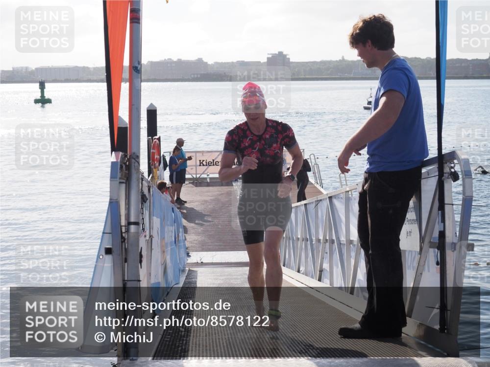 17.08.2025 - KN Förde Triathlon 2025 MichiJ http://msf.ph/oto/8578122 17.08.2025 09:15:23 Schwimmen 143, 145, 147, 141, 143, 149 meine-sportfotos.de