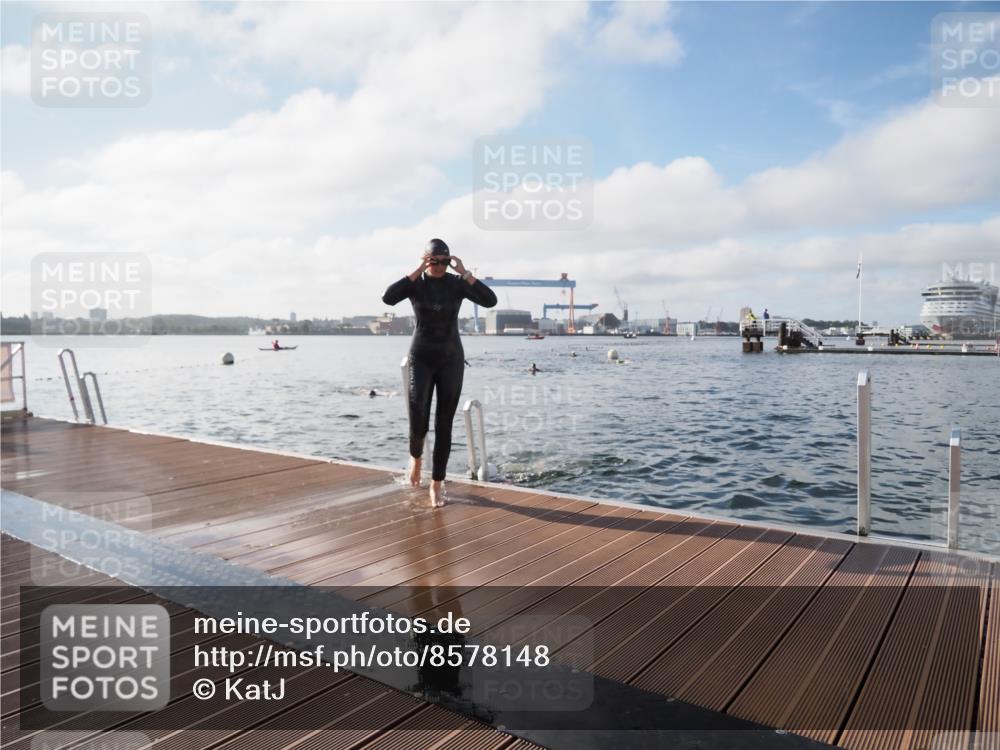 17.08.2025 - KN Förde Triathlon 2025 KatJ http://msf.ph/oto/8578148 17.08.2025 09:18:32 Schwimmen 174, 192, 250, 174, 185, 192, 250 meine-sportfotos.de