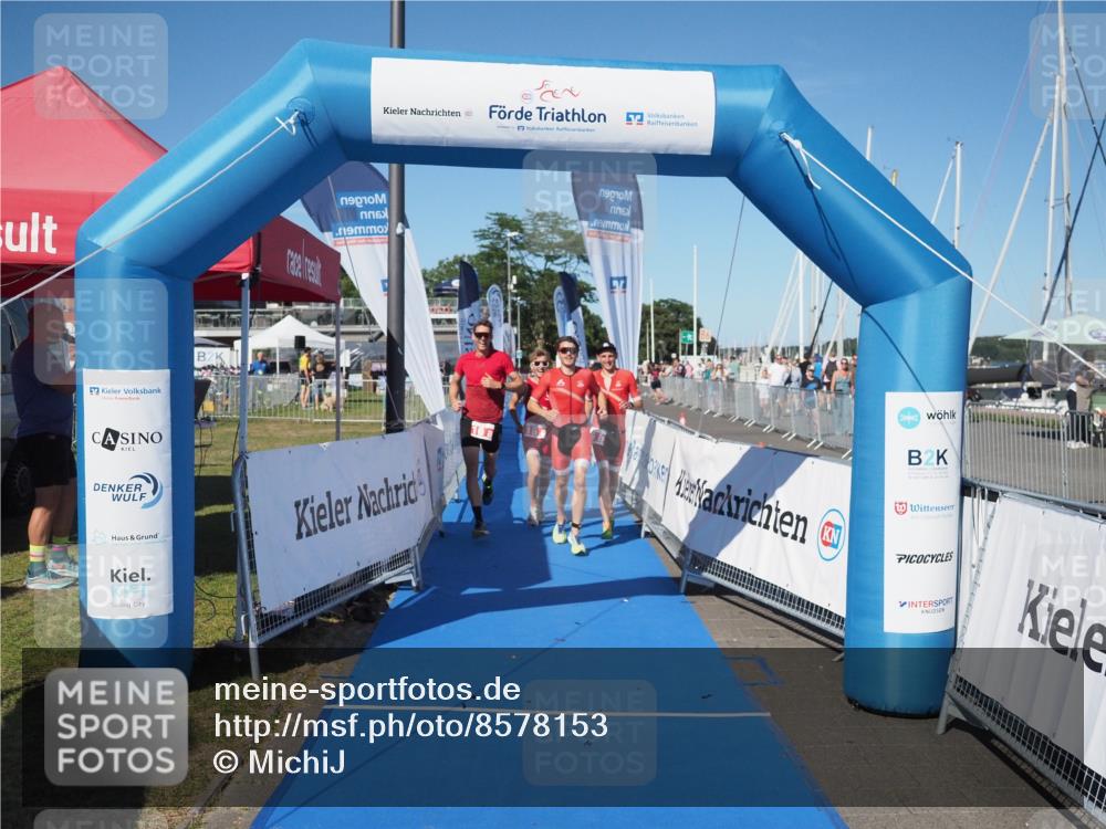 17.08.2025 - KN Förde Triathlon 2025 MichiJ http://msf.ph/oto/8578153 17.08.2025 16:13:21 Laufen 16 meine-sportfotos.de