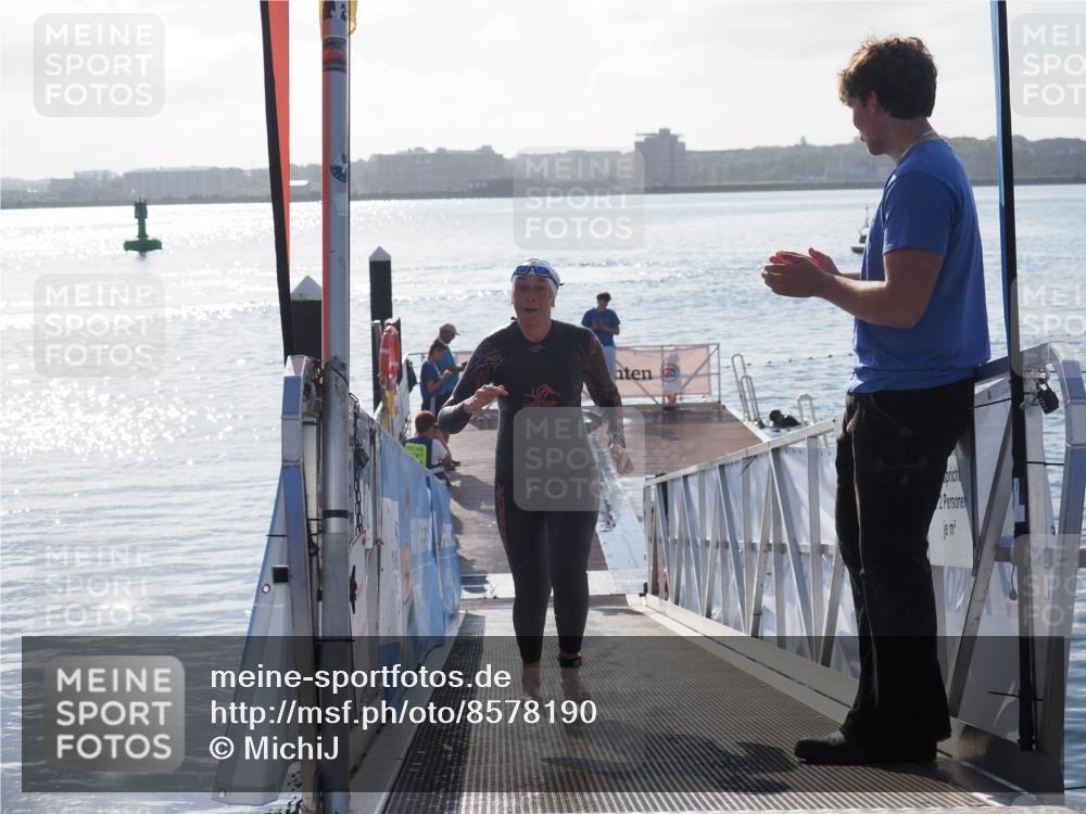 17.08.2025 - KN Förde Triathlon 2025 MichiJ http://msf.ph/oto/8578190 17.08.2025 09:15:33 Schwimmen 141, 143, 149, 131, 141, 149 meine-sportfotos.de