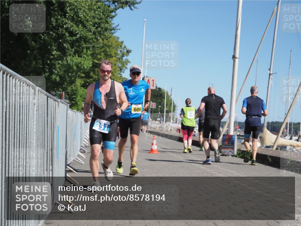 17.08.2025 - KN Förde Triathlon 2025 KatJ http://msf.ph/oto/8578194 17.08.2025 12:14:05 Laufen 294, 351, 374, 380, 609, 611 meine-sportfotos.de