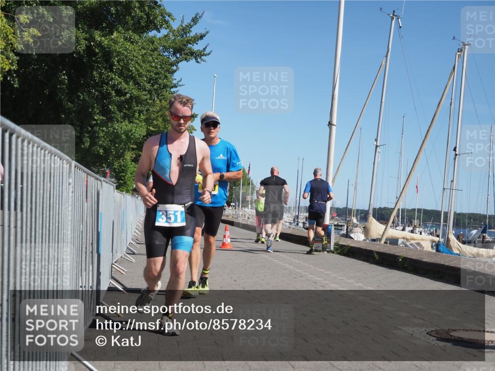 17.08.2025 - KN Förde Triathlon 2025 KatJ http://msf.ph/oto/8578234 17.08.2025 12:14:06 Laufen 294, 351, 374, 380, 609, 611 meine-sportfotos.de