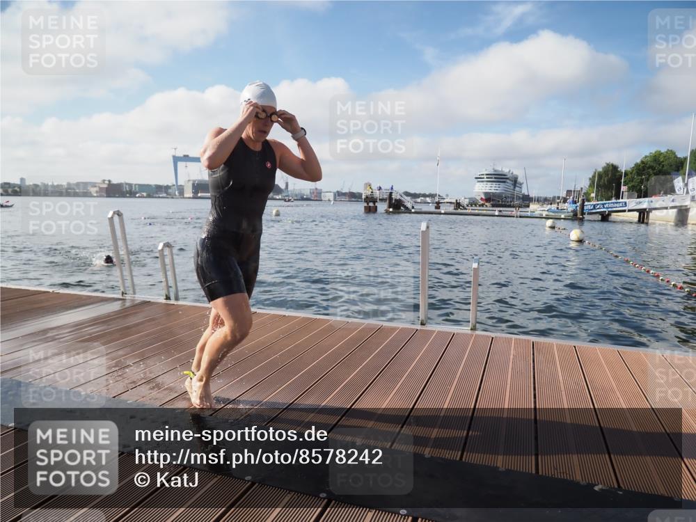 17.08.2025 - KN Förde Triathlon 2025 KatJ http://msf.ph/oto/8578242 17.08.2025 09:18:38 Schwimmen 153, 192, 250, 192, 250 meine-sportfotos.de