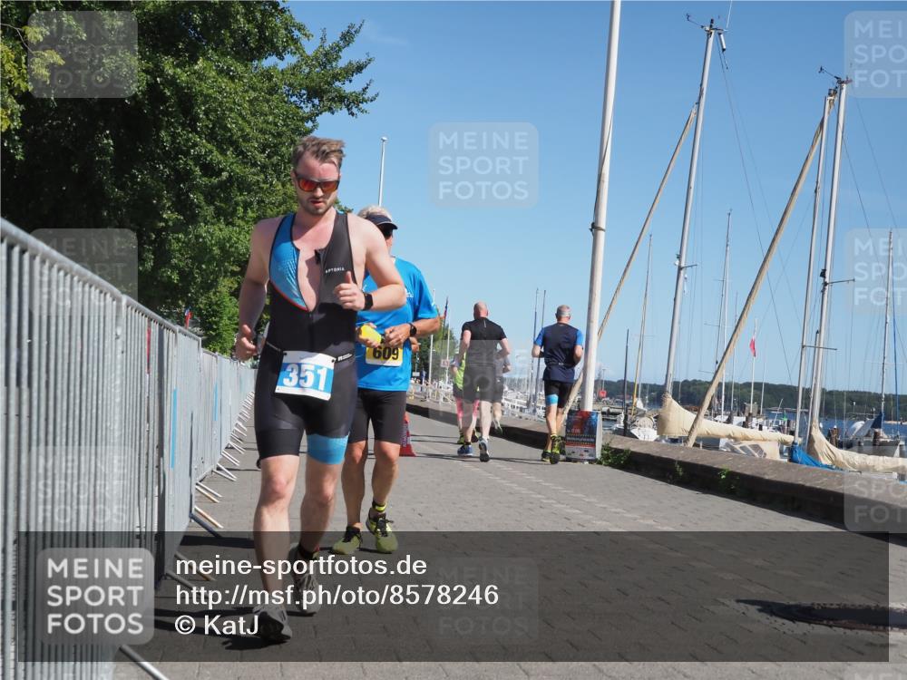 17.08.2025 - KN Förde Triathlon 2025 KatJ http://msf.ph/oto/8578246 17.08.2025 12:14:06 Laufen 294, 351, 374, 380, 609, 611 meine-sportfotos.de