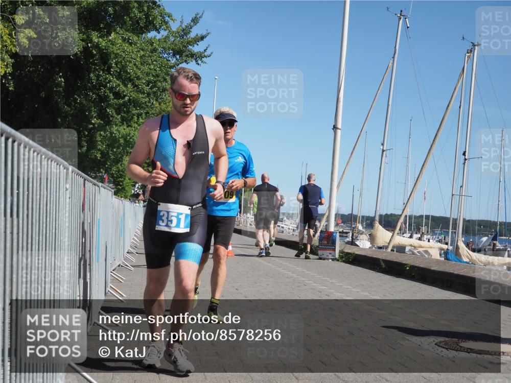 17.08.2025 - KN Förde Triathlon 2025 KatJ http://msf.ph/oto/8578256 17.08.2025 12:14:06 Laufen 294, 351, 374, 380, 609, 611 meine-sportfotos.de