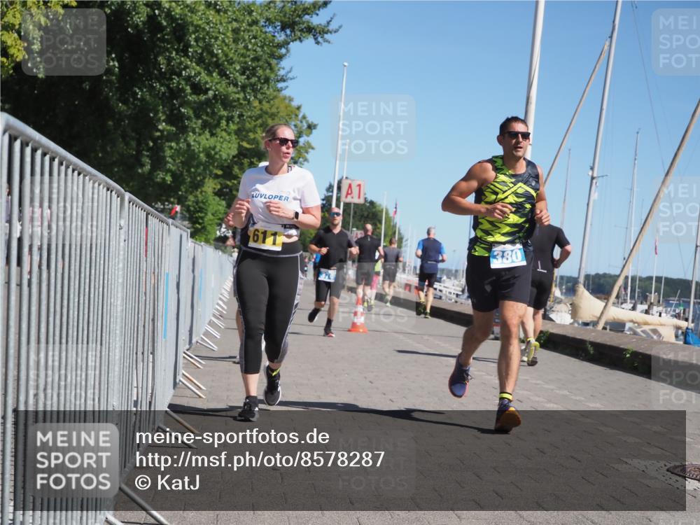 17.08.2025 - KN Förde Triathlon 2025 KatJ http://msf.ph/oto/8578287 17.08.2025 12:14:09 Laufen 294, 351, 374, 380, 609, 611 meine-sportfotos.de