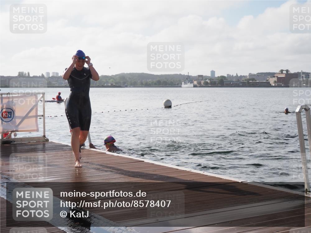 17.08.2025 - KN Förde Triathlon 2025 KatJ http://msf.ph/oto/8578407 17.08.2025 09:19:07 Schwimmen 173, 184, 219, 220, 173, 184, 219, 220 meine-sportfotos.de