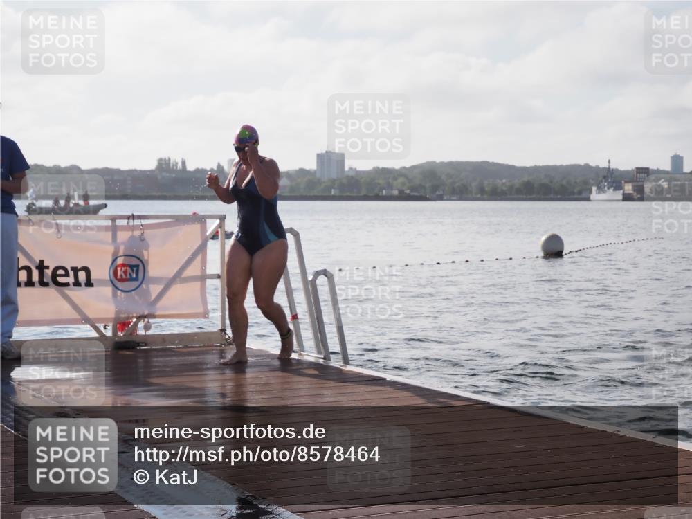 17.08.2025 - KN Förde Triathlon 2025 KatJ http://msf.ph/oto/8578464 17.08.2025 09:19:11 Schwimmen 173, 184, 219, 220, 173, 184, 219, 220 meine-sportfotos.de