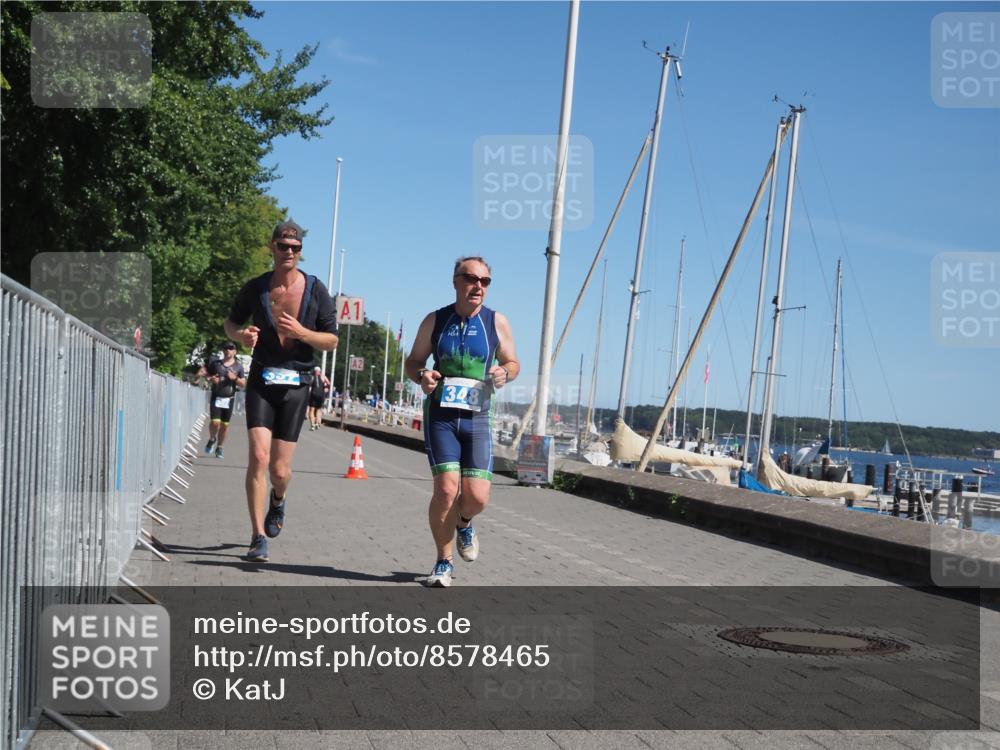 17.08.2025 - KN Förde Triathlon 2025 KatJ http://msf.ph/oto/8578465 17.08.2025 12:14:36 Laufen 302, 337, 348 meine-sportfotos.de