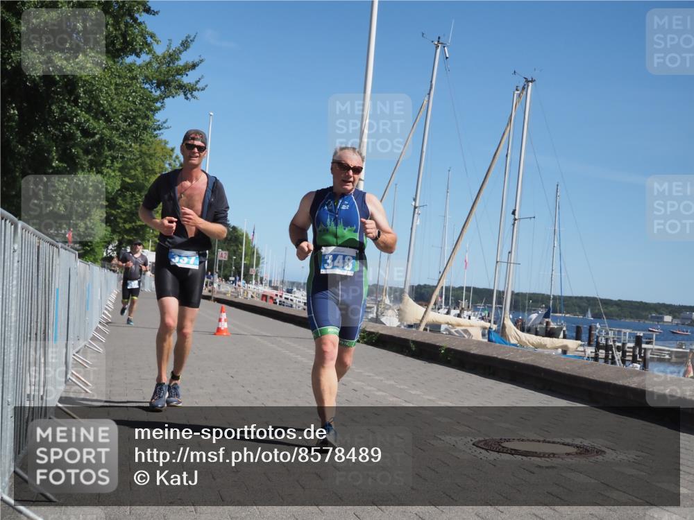 17.08.2025 - KN Förde Triathlon 2025 KatJ http://msf.ph/oto/8578489 17.08.2025 12:14:36 Laufen 302, 337, 348 meine-sportfotos.de