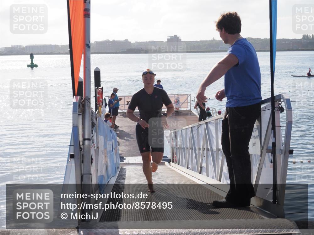 17.08.2025 - KN Förde Triathlon 2025 MichiJ http://msf.ph/oto/8578495 17.08.2025 09:16:03 Schwimmen 168, 137, 156, 162, 168 meine-sportfotos.de