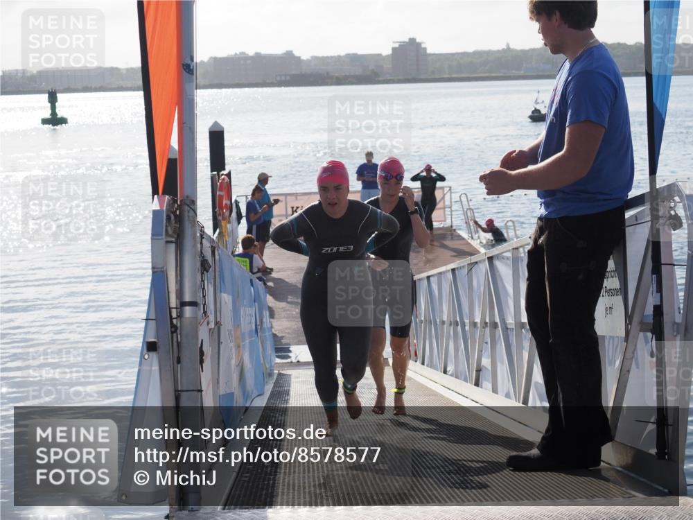 17.08.2025 - KN Förde Triathlon 2025 MichiJ http://msf.ph/oto/8578577 17.08.2025 09:16:09 Schwimmen 137, 162, 168, 137, 156, 162, 164 meine-sportfotos.de