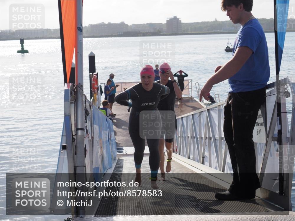 17.08.2025 - KN Förde Triathlon 2025 MichiJ http://msf.ph/oto/8578583 17.08.2025 09:16:09 Schwimmen 137, 162, 168, 137, 156, 162, 164 meine-sportfotos.de