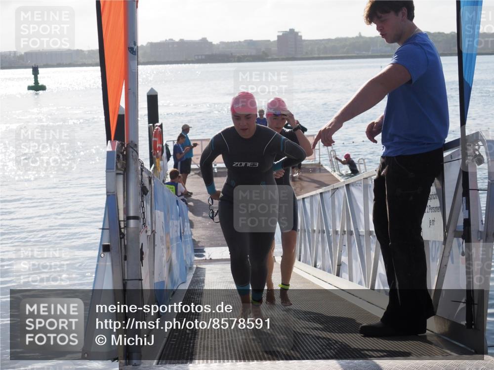 17.08.2025 - KN Förde Triathlon 2025 MichiJ http://msf.ph/oto/8578591 17.08.2025 09:16:09 Schwimmen 137, 162, 168, 137, 156, 162, 164 meine-sportfotos.de