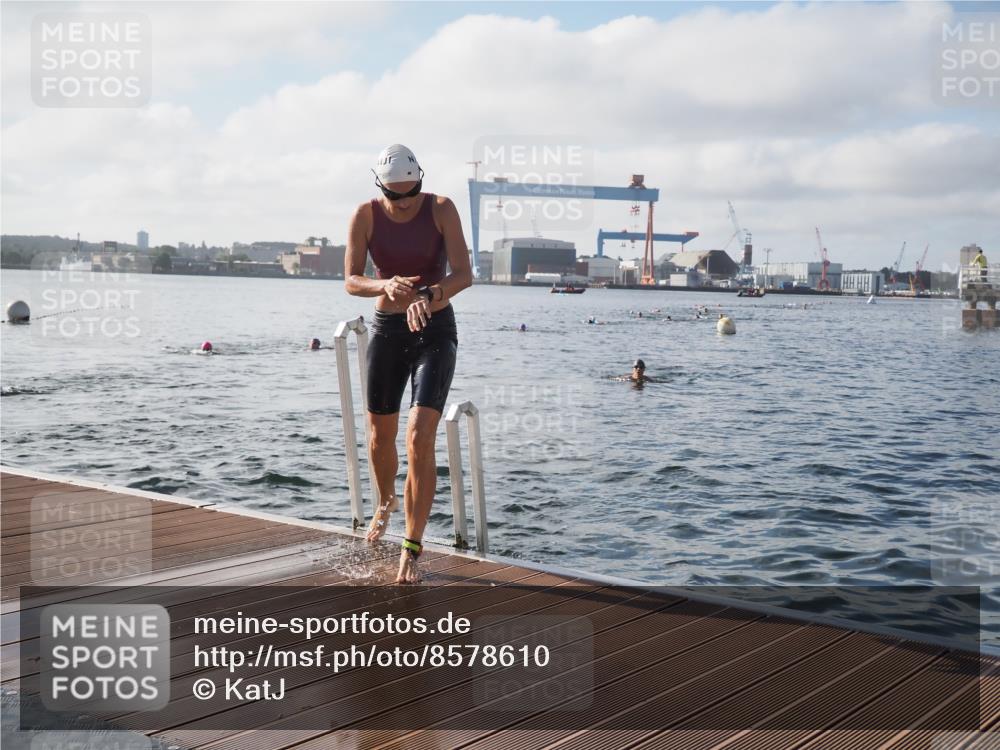 17.08.2025 - KN Förde Triathlon 2025 KatJ http://msf.ph/oto/8578610 17.08.2025 09:19:29 Schwimmen 183, 186, 187, 183, 186, 187 meine-sportfotos.de