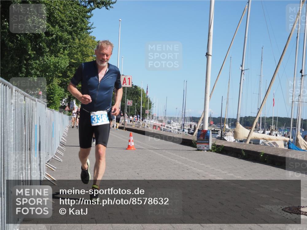 17.08.2025 - KN Förde Triathlon 2025 KatJ http://msf.ph/oto/8578632 17.08.2025 12:15:03 Laufen 338, 635 meine-sportfotos.de