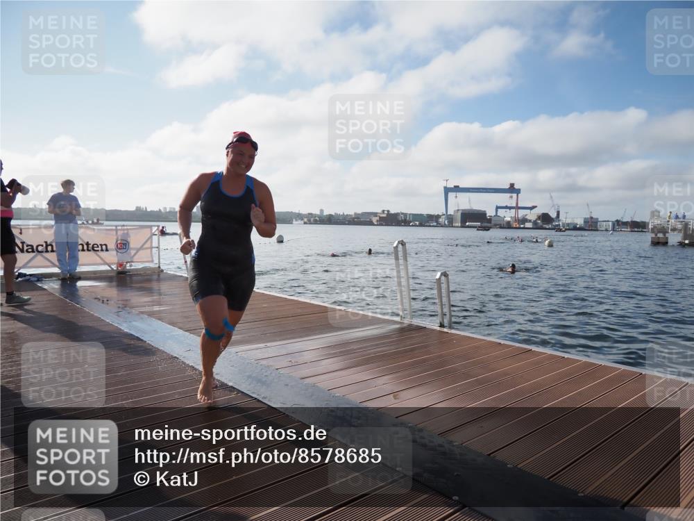 17.08.2025 - KN Förde Triathlon 2025 KatJ http://msf.ph/oto/8578685 17.08.2025 09:19:32 Schwimmen 183, 186, 187, 183, 186, 187 meine-sportfotos.de