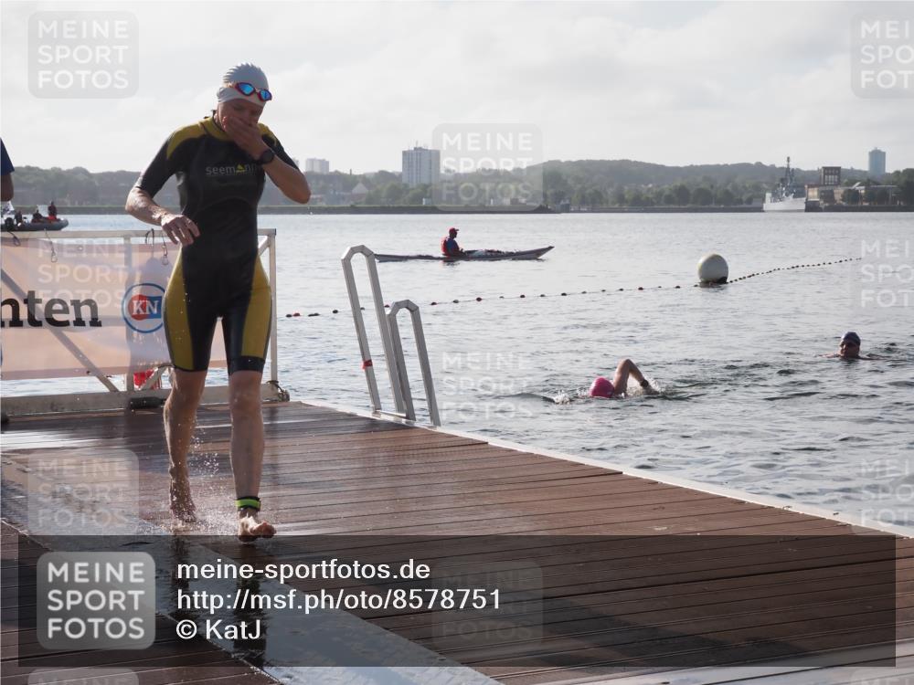 17.08.2025 - KN Förde Triathlon 2025 KatJ http://msf.ph/oto/8578751 17.08.2025 09:19:43 Schwimmen 163, 190, 202, 163, 186, 190 meine-sportfotos.de